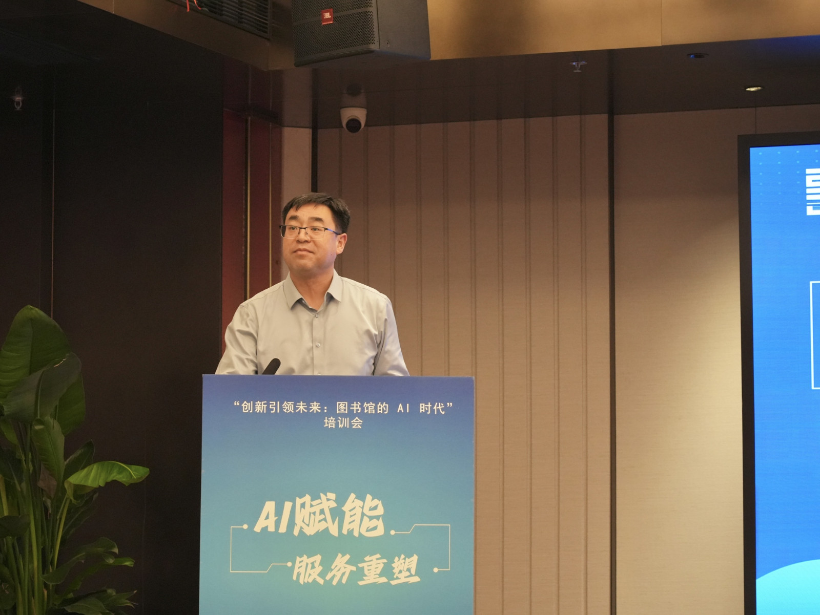 3_resize.jpg 3_resize.jpg