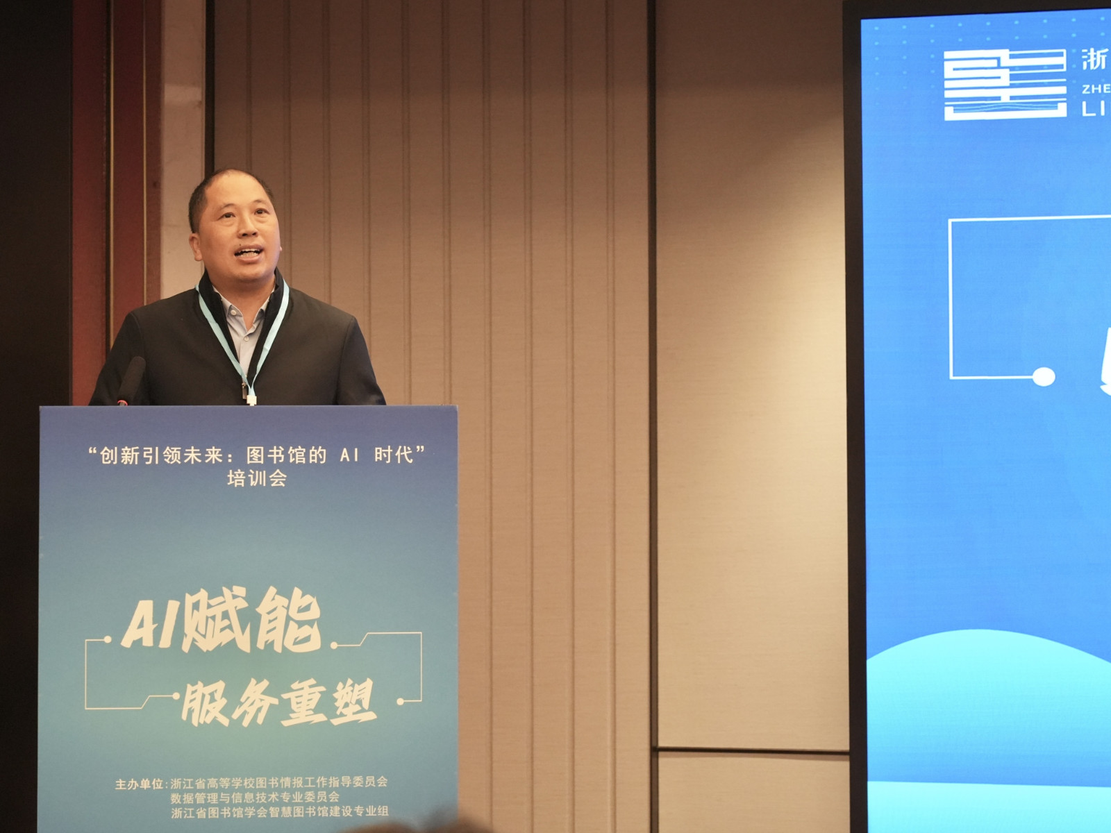 4_resize.jpg 4_resize.jpg